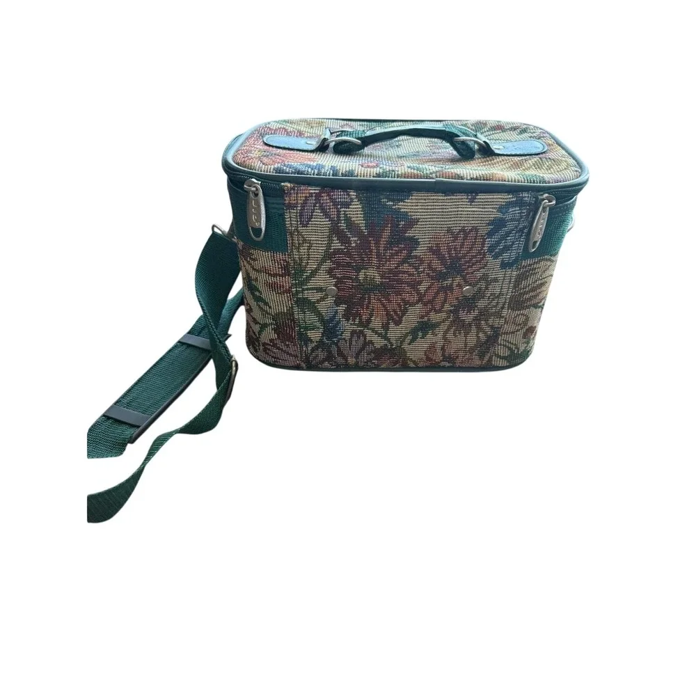 JIO Floral‎ Tapestry Train Case Vintage Cottagecore Green Makeup Travel Bag